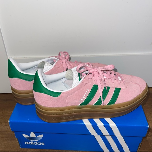 adidas Shoes - Adidas Gazelle